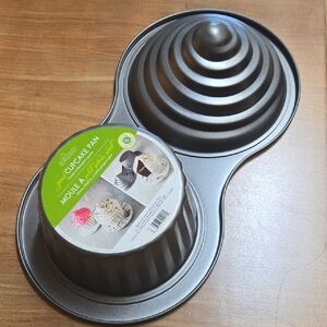 Giant Cupcake Pan
